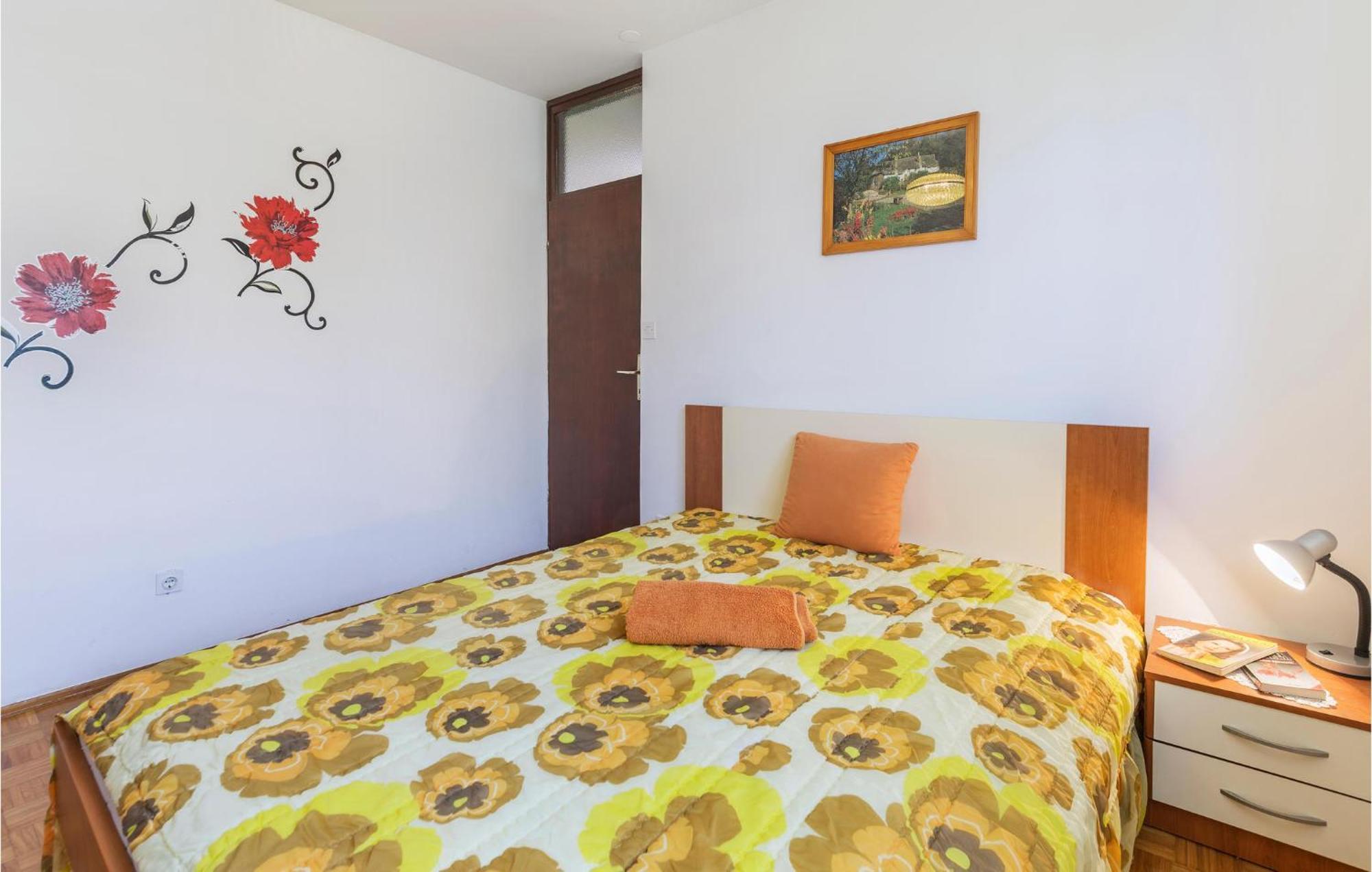 Gorgeous Apartment In Pula With House Sea View Экстерьер фото